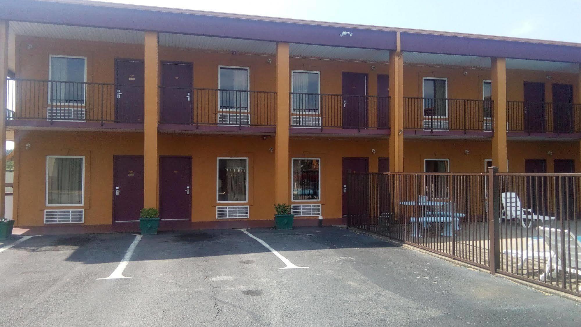 Travelers Inn Elizabethton Ngoại thất bức ảnh